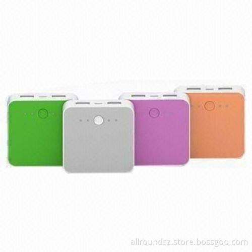 Dual USB Output Power Banks with 3,200mAh Capacity, Ideal for iPad2/iPod/iPhone 4S